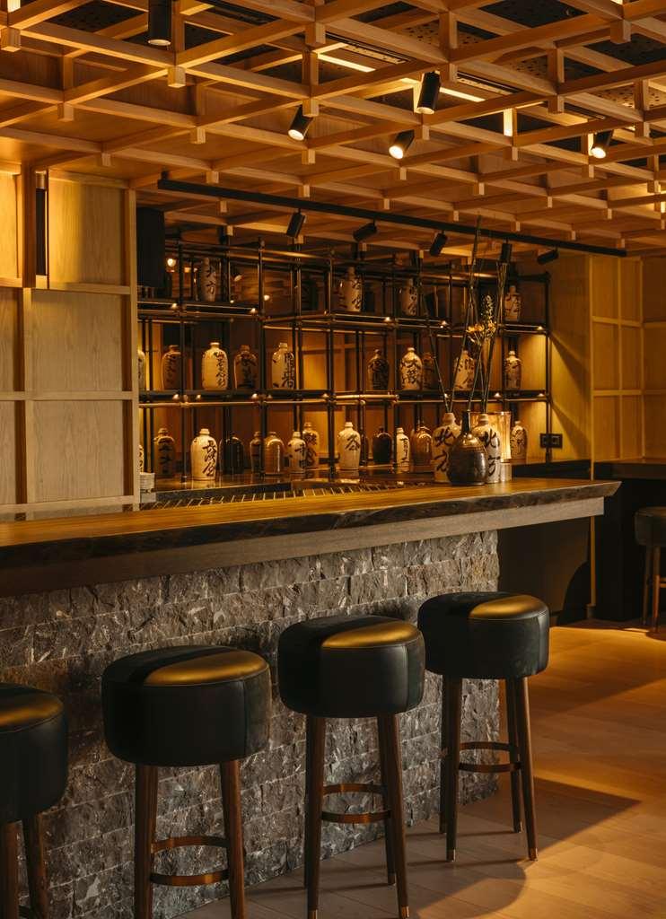 Nobu Hotel Barcelona Restoran gambar A sake bar in Tokyo