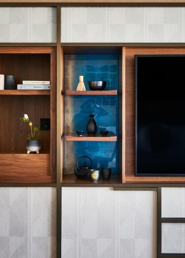 Nobu Hotel Barcelona Luaran gambar A tea set in a hotel room